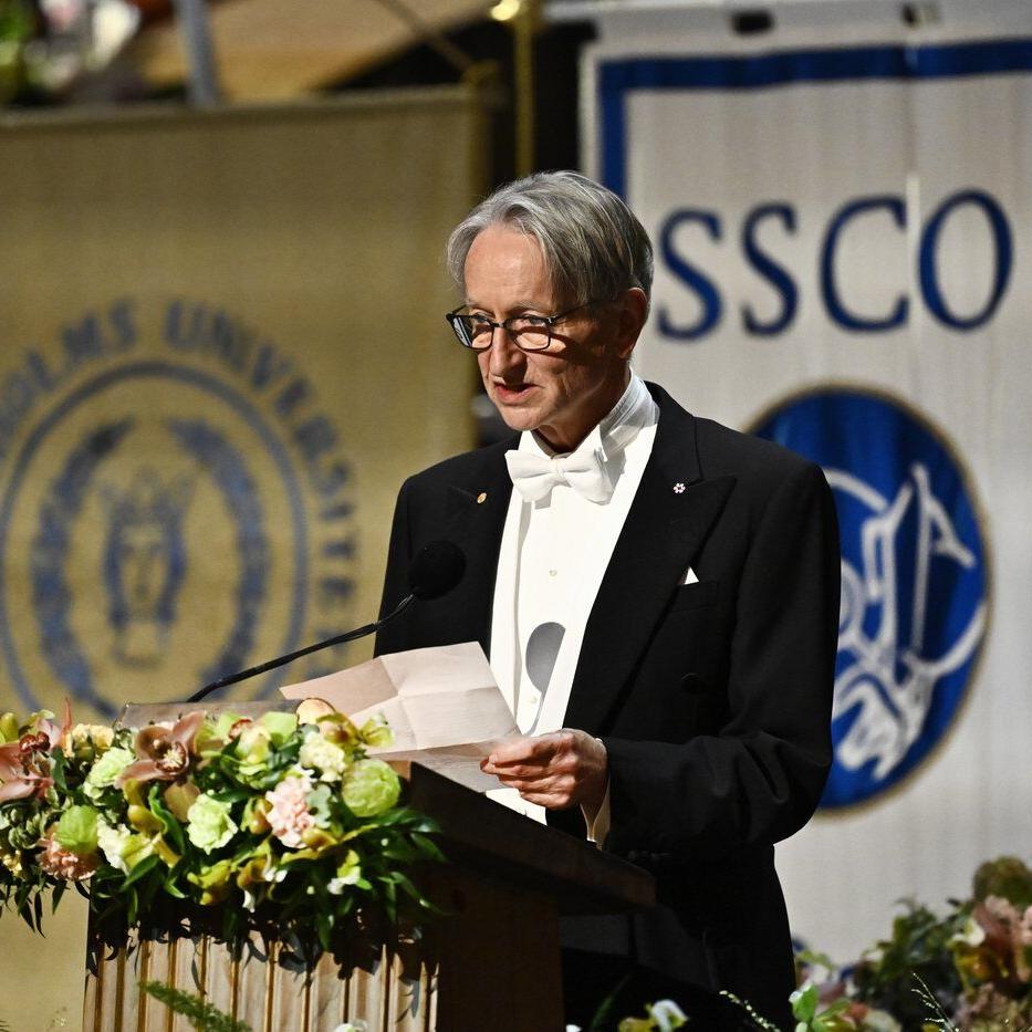 Geoffrey Hinton to donate some of Nobel winnings to create new annual award